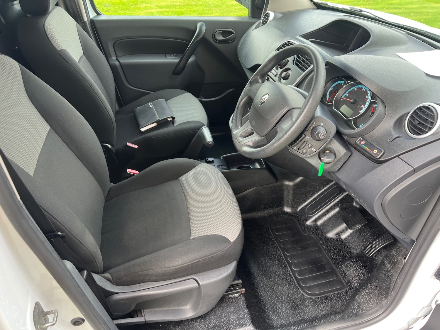 Used Renault Kangoo 2020 for sale - 76369413: Photo 6
