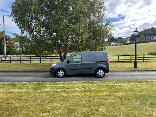 Used Renault Kangoo 2021 for sale - 73774275: Photo 1