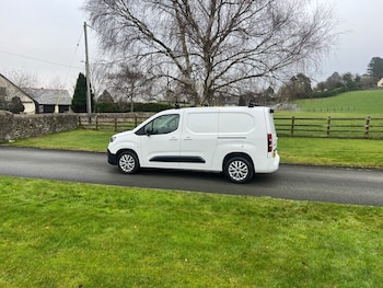 Used Fiat Doblo 2024 for sale - 79436318: Photo