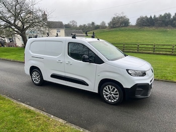 Used Fiat Doblo 2024 for sale - 79436318: Photo