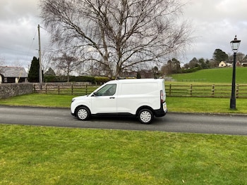 Used Ford Transit Courier 2024 for sale - 78507848: Photo