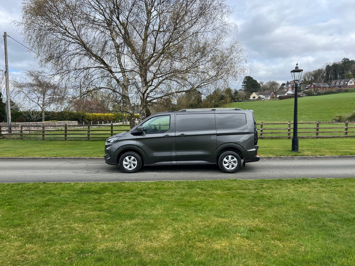 Used Ford Transit Custom 2024 for sale - 78198839: Photo 1