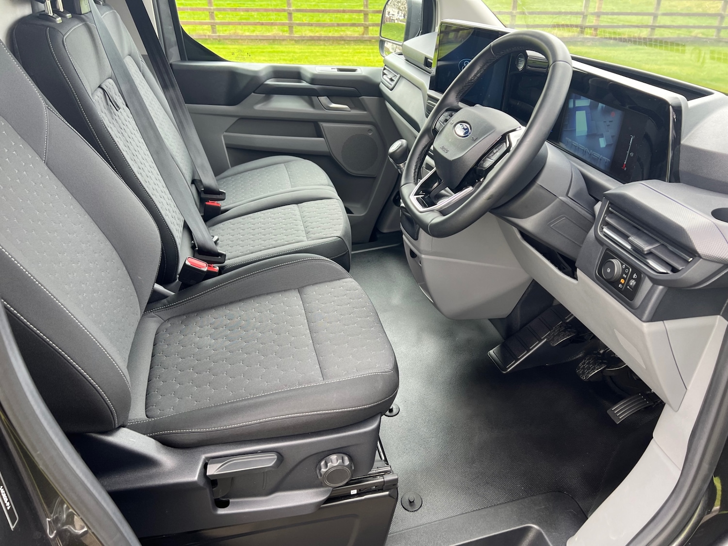 Used Ford Transit Custom 2024 for sale - 78198839: Photo 5