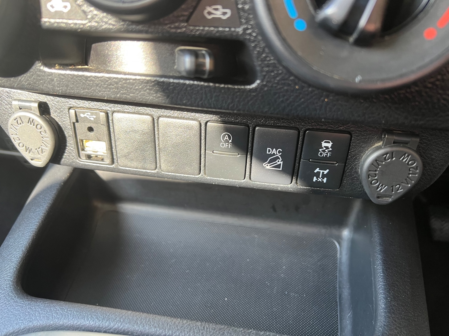 Used Toyota Hilux 2021 for sale - 76377010: Photo 17