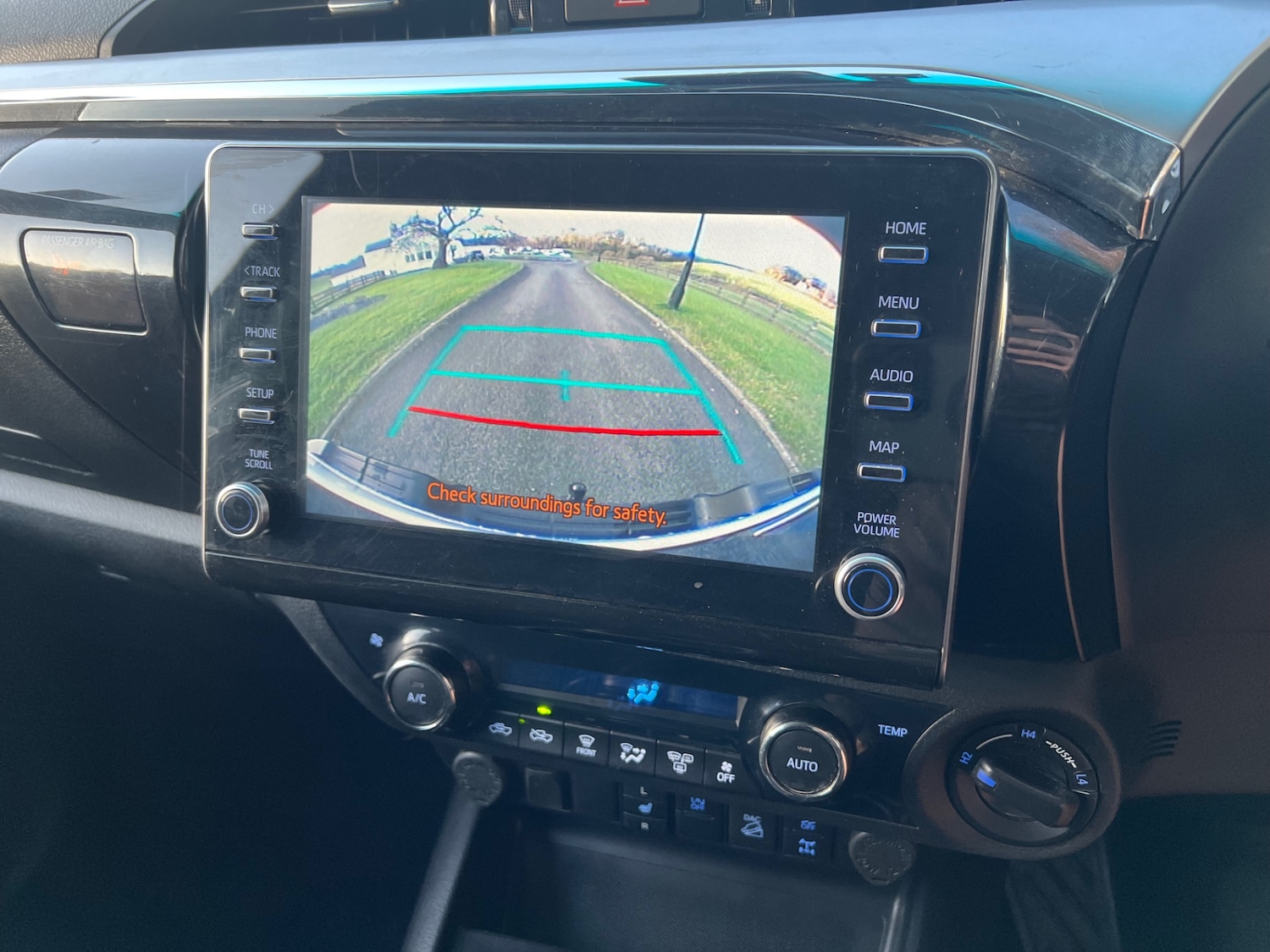 Used Toyota Hilux 2021 for sale - 76407694: Photo 14