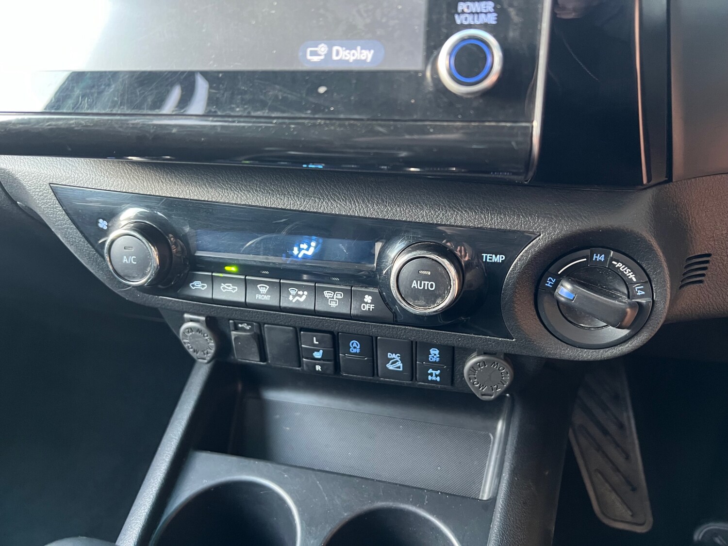 Used Toyota Hilux 2021 for sale - 76407694: Photo 15