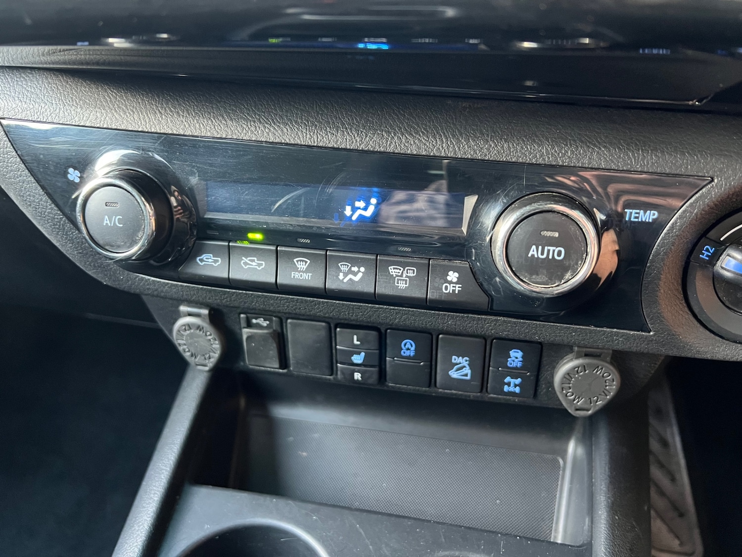 Used Toyota Hilux 2021 for sale - 76407694: Photo 16