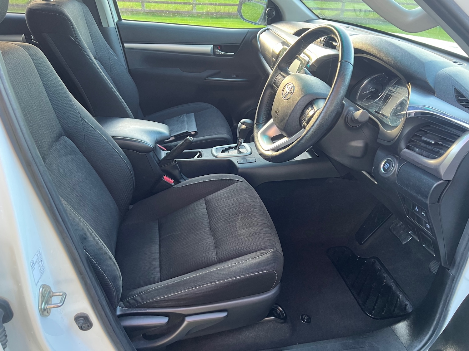 Used Toyota Hilux 2021 for sale - 76407694: Photo 5
