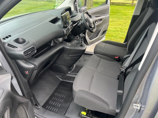 Used Peugeot Partner 2024 for sale - 74357417: Photo 6