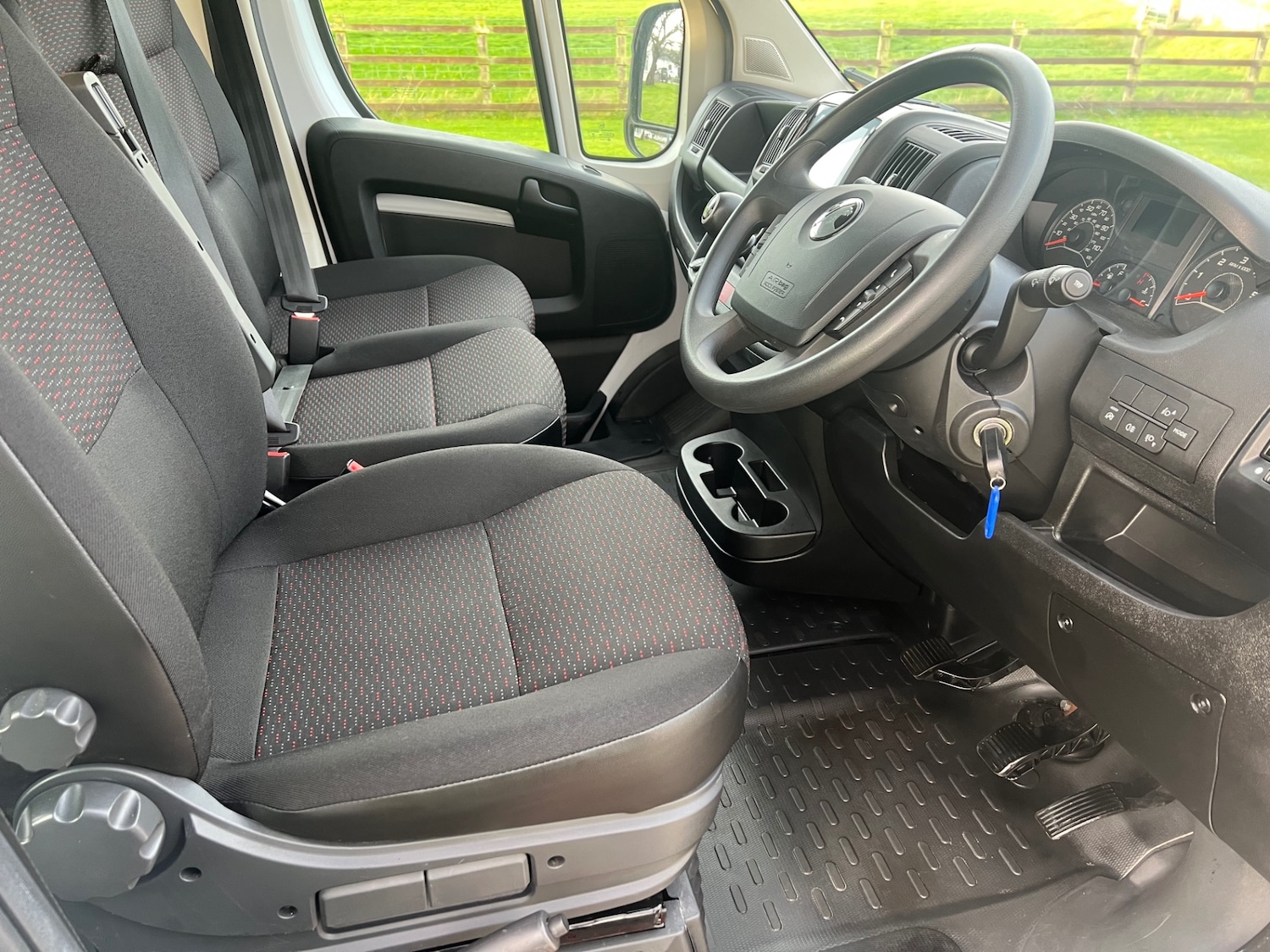 Used Vauxhall Movano 2023 for sale - 76831864: Photo 5