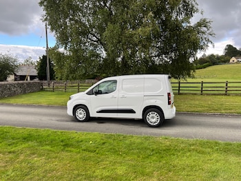 Used Vauxhall Combo 2024 for sale - 75446703: Photo