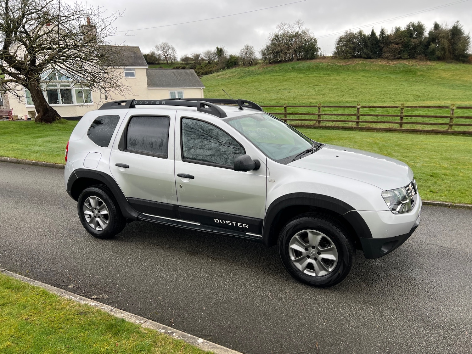 Used Dacia Duster 2017 for sale - 77781987: Photo 4