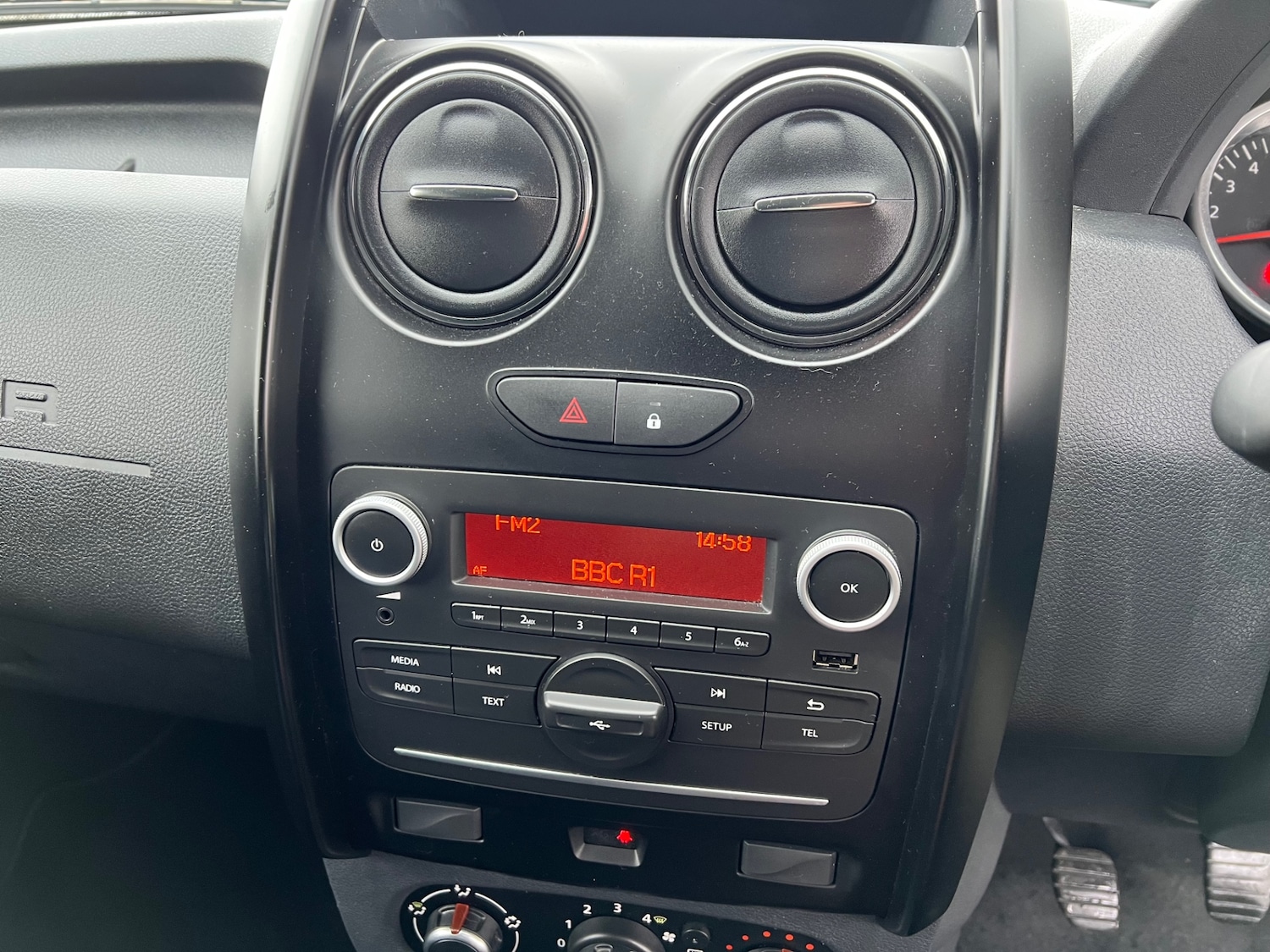 Used Dacia Duster 2017 for sale - 77781987: Photo 9