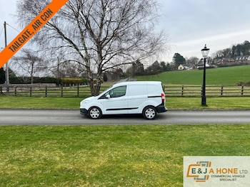 Used Ford Transit Courier 2018 for sale - 79436199: Photo