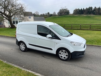 Used Ford Transit Courier 2018 for sale - 79436199: Photo