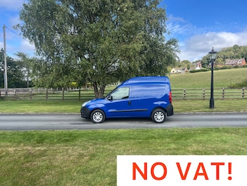 Used Vauxhall Combo 2018 for sale - 75386134: Photo