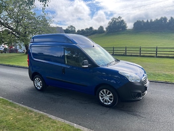Used Vauxhall Combo 2018 for sale - 75386134: Photo