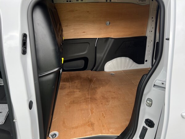 Used Vauxhall Combo 2024 for sale - 75446690: Photo 18