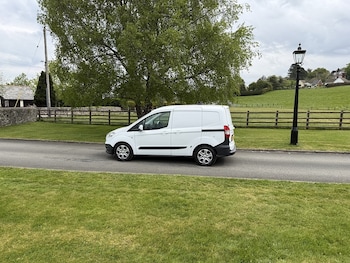 Used Ford Transit Courier 2018 for sale - 78714089: Photo