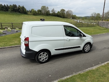 Used Ford Transit Courier 2018 for sale - 78714089: Photo