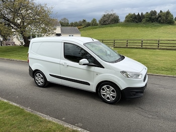 Used Ford Transit Courier 2018 for sale - 78714089: Photo