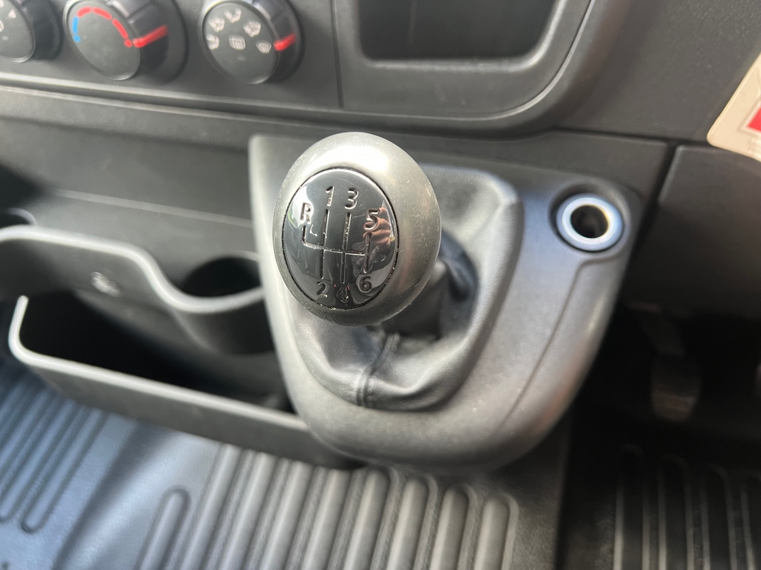 Used Vauxhall Movano 2015 for sale - 76439435: Photo 10