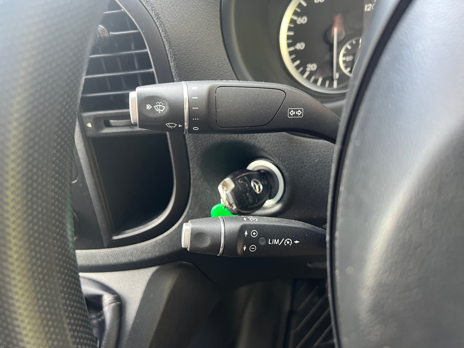 Used Mercedes-Benz Vito 2018 for sale - 76011859: Photo 8