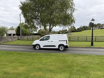 Used Toyota ProAce 2023 for sale - 79436259: Photo
