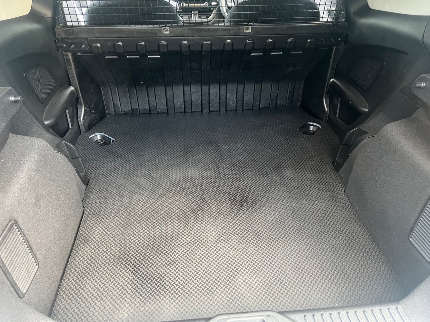 Used Ford Fiesta 2020 for sale - 77649697: Photo 15