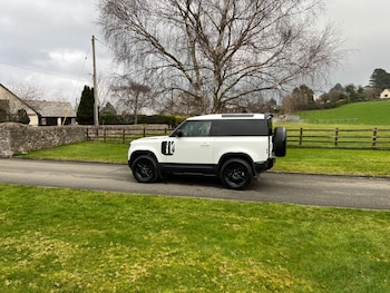 Used Land Rover Defender 2025 for sale - 77804088: Photo