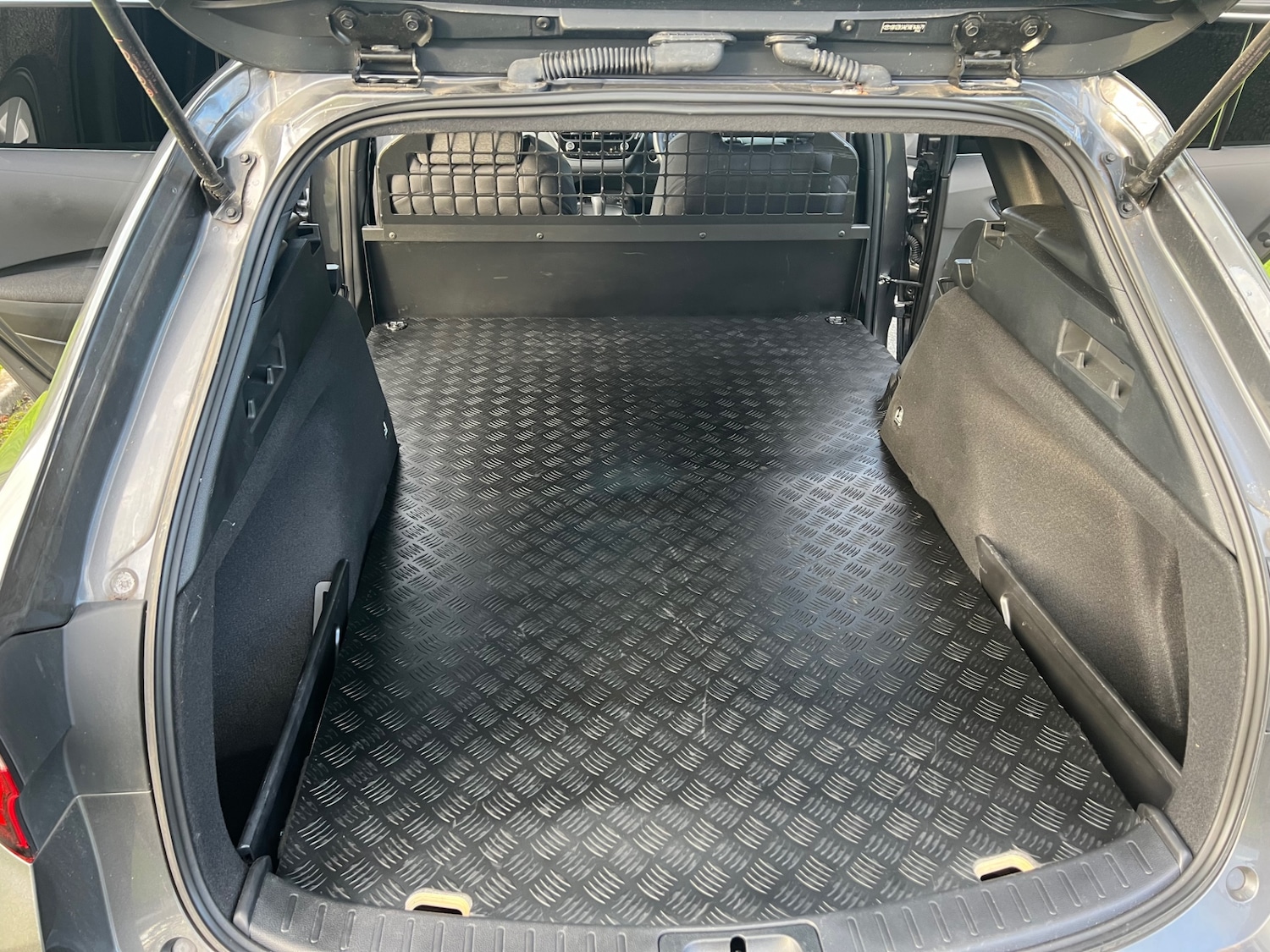 Used Toyota Corolla 2024 for sale - 76924723: Photo 19