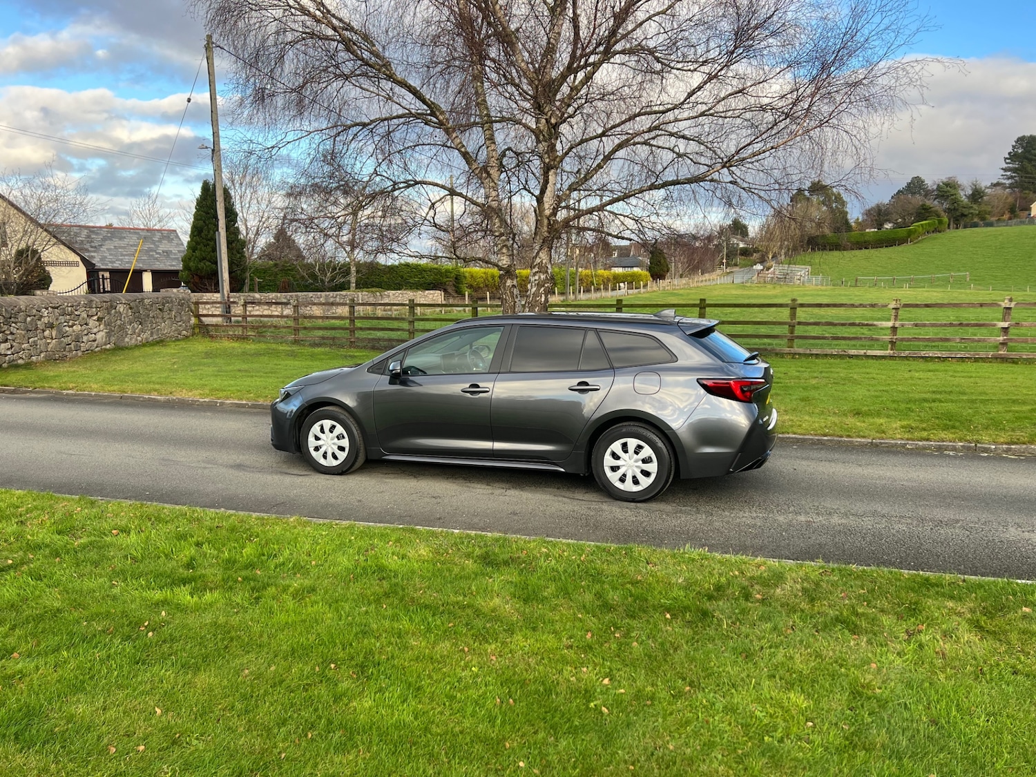 Used Toyota Corolla 2024 for sale - 76924723: Photo 2