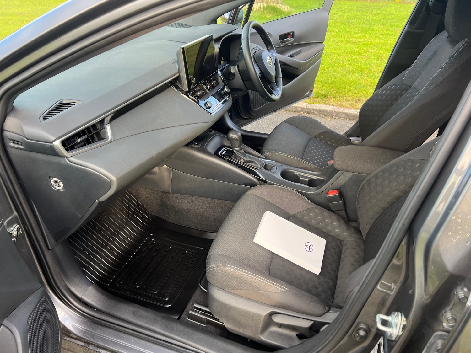 Used Toyota Corolla 2024 for sale - 76924723: Photo 6