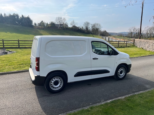 Used Vauxhall Combo 2021 for sale - 74253402: Photo 3
