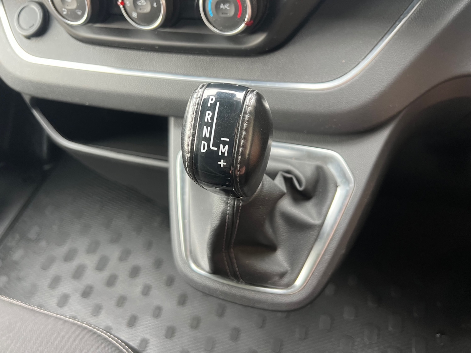 Used Nissan Primastar 2022 for sale - 76369418: Photo 15