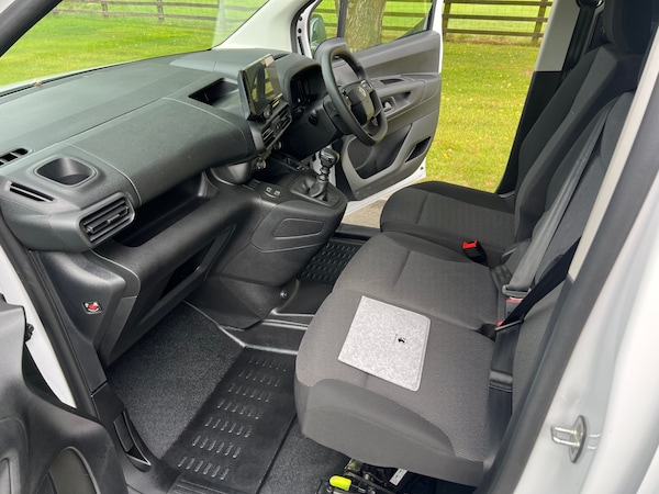 Used Vauxhall Combo 2024 for sale - 75428942: Photo 6