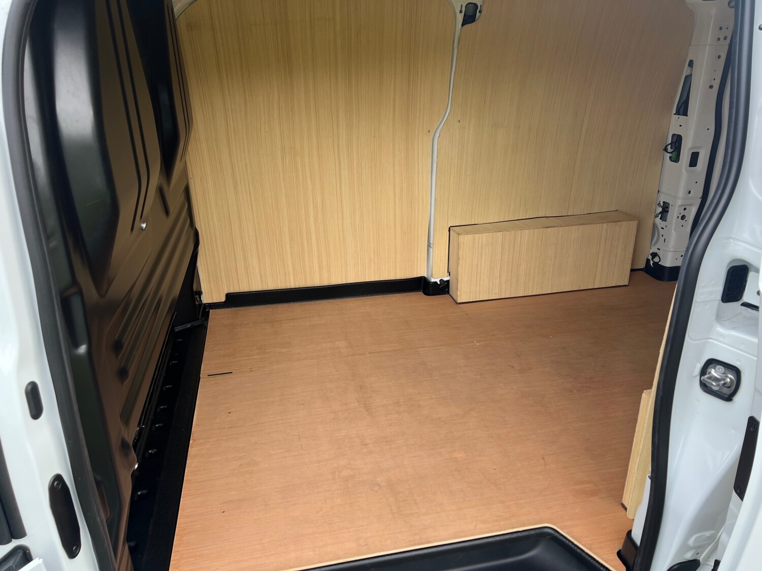 Used Ford Transit Custom 2025 for sale - 78123418: Photo 17