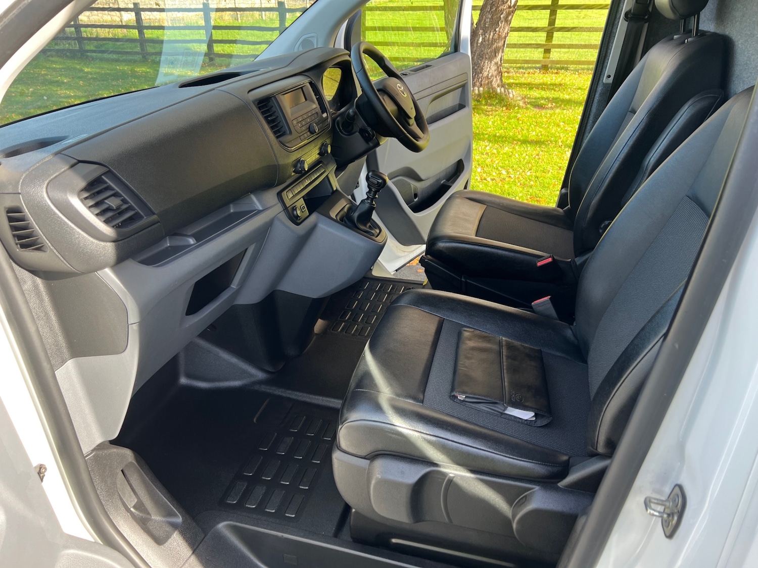 Used Toyota ProAce 2021 for sale - 76369423: Photo 6