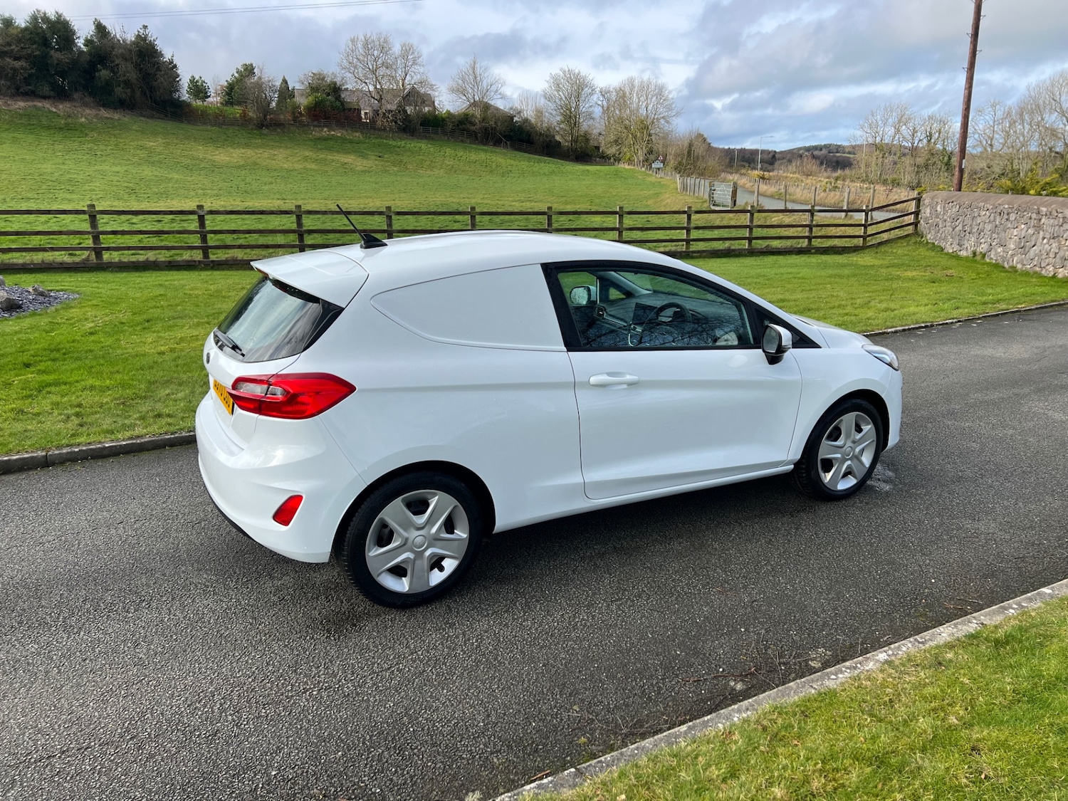 Used Ford Fiesta 2020 for sale - 77629707: Photo 3