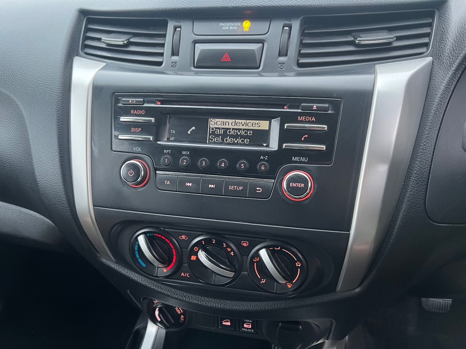 Used Nissan Navara 2021 for sale - 77024325: Photo 11