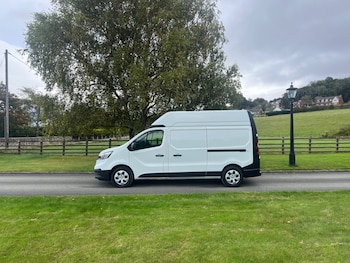 Used Renault Trafic 2022 for sale - 76011909: Photo
