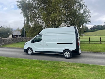 Used Renault Trafic 2022 for sale - 76011909: Photo