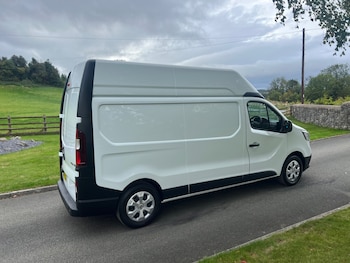 Used Renault Trafic 2022 for sale - 76011909: Photo