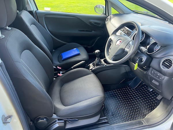 Used Fiat Punto 2014 for sale - 76030888: Photo 5