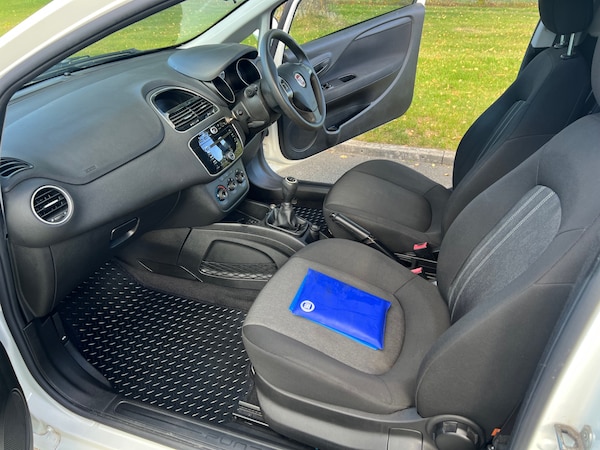 Used Fiat Punto 2014 for sale - 76030888: Photo 6