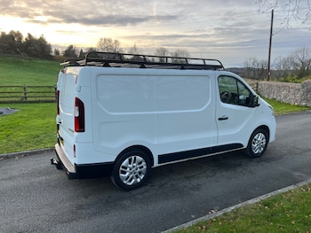 Used Renault Trafic 2018 for sale - 76662871: Photo