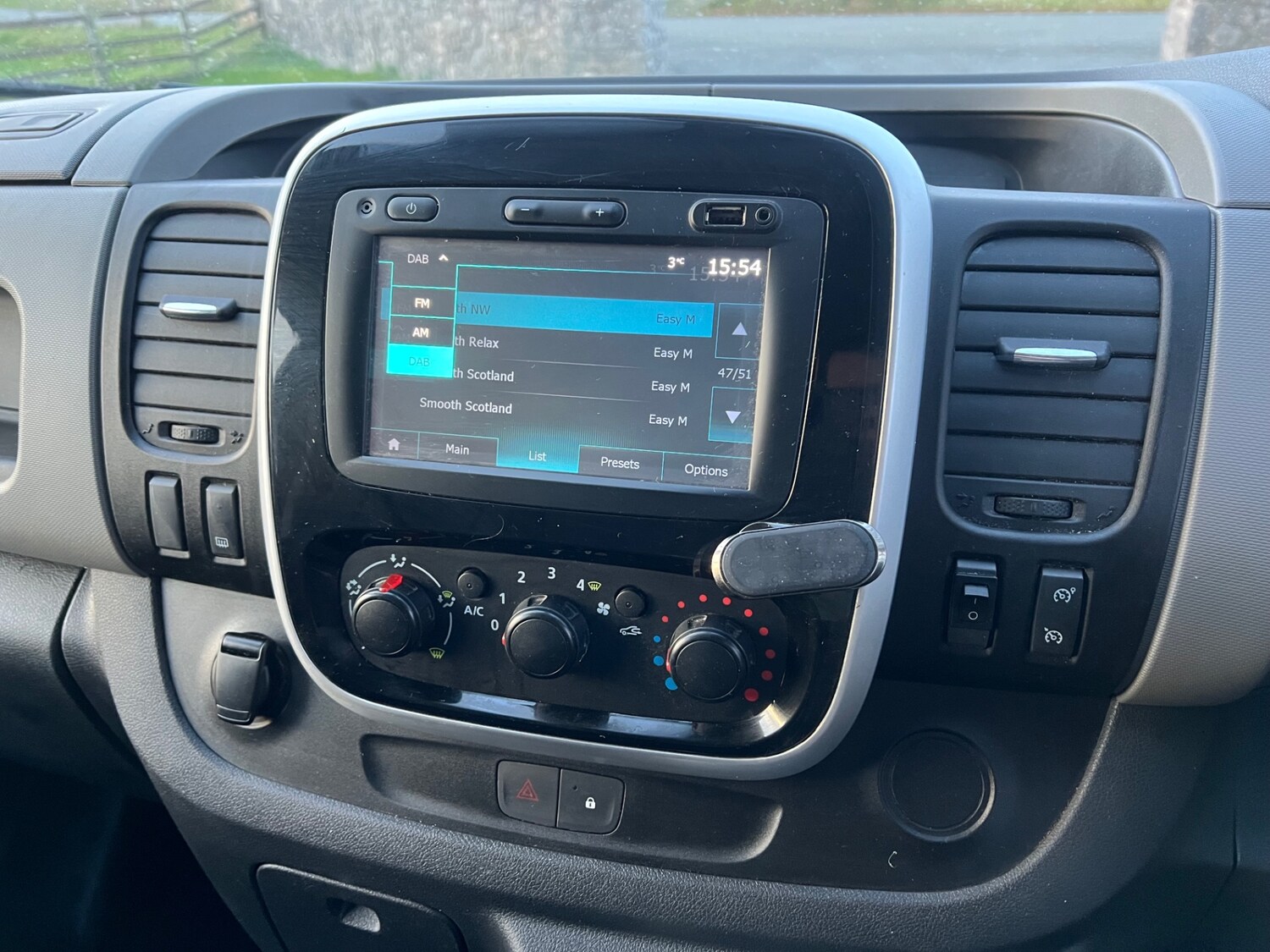 Used Renault Trafic 2018 for sale - 76662871: Photo 9