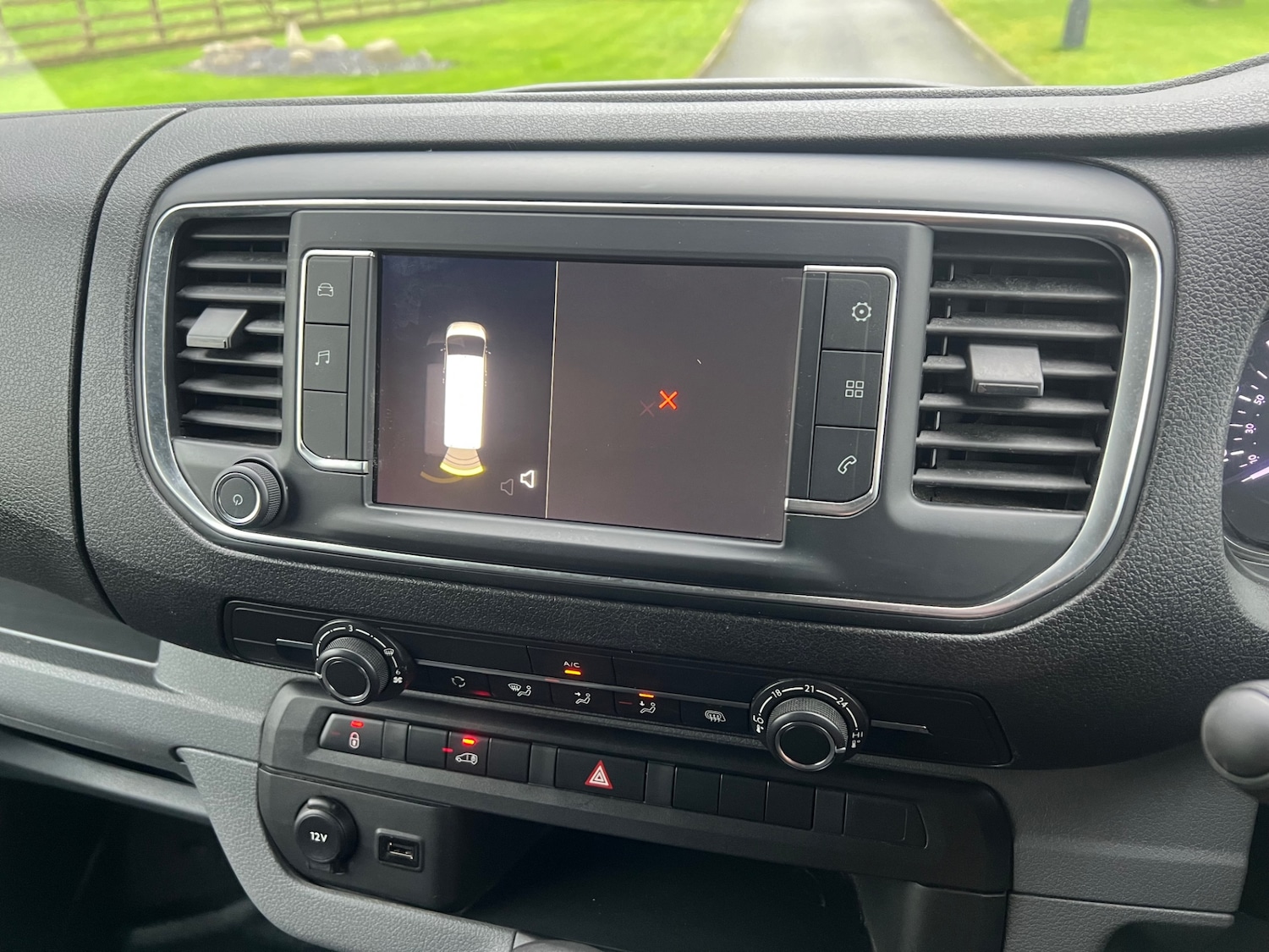 Used Vauxhall Vivaro 2022 for sale - 76987120: Photo 11