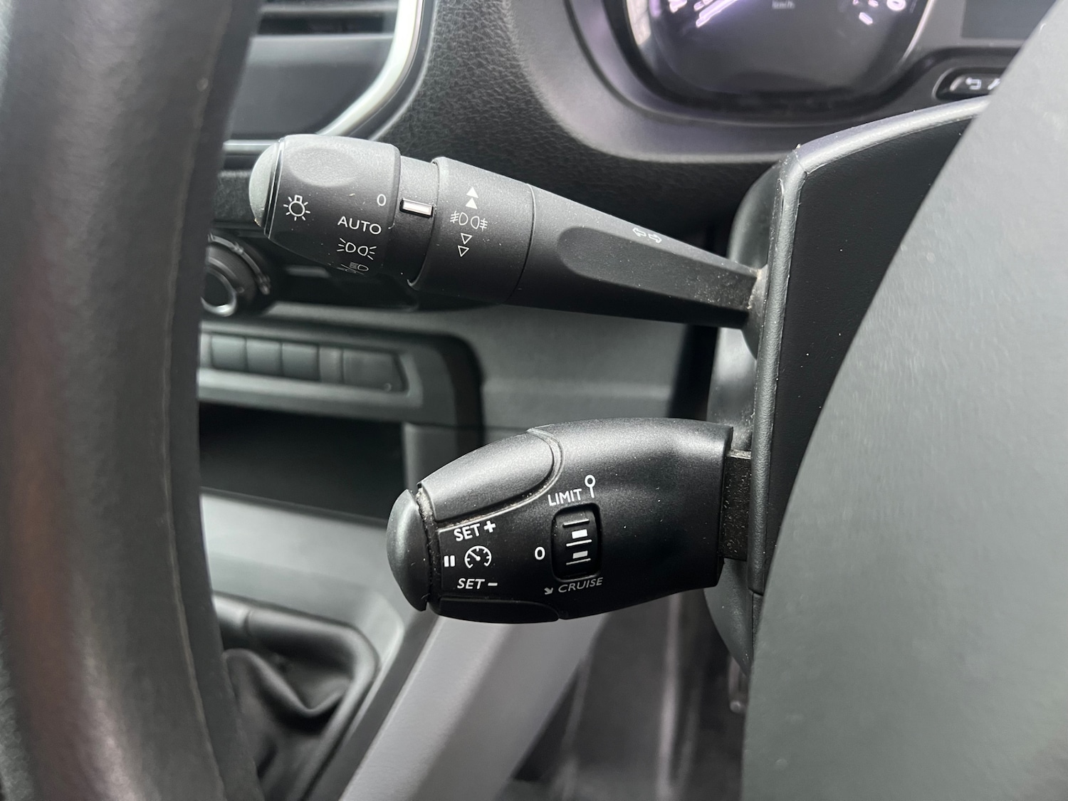 Used Vauxhall Vivaro 2022 for sale - 76987120: Photo 7