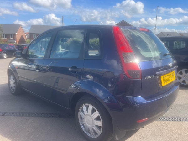 Used Ford Fiesta 2003 for sale - 76078256: Photo 5
